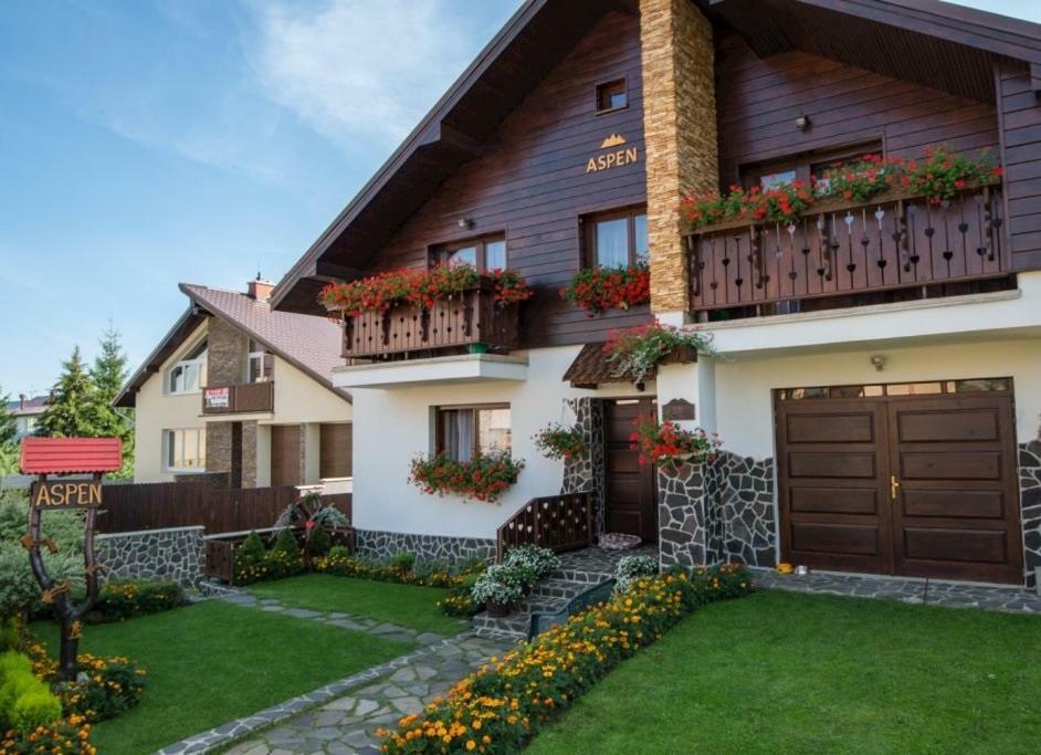 Aspen Lägenhet Nová Lesná Exteriör bild